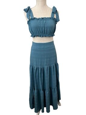 Forever 21 Teal Blue Tiered Maxi Skirt with Matching Crop Top